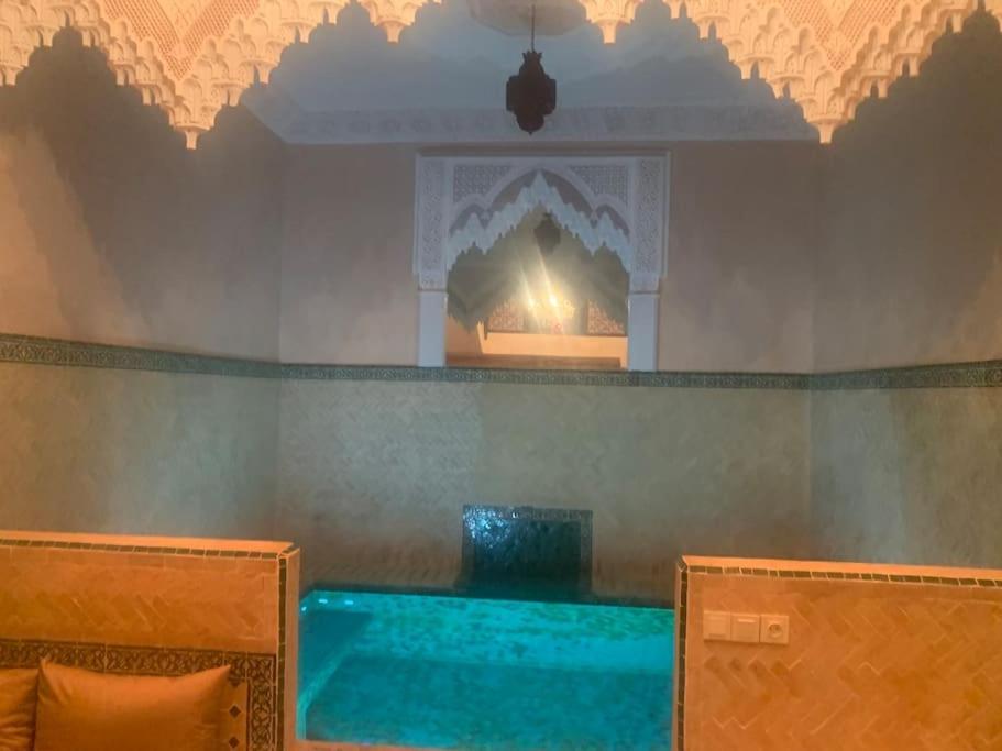 Super Riad Avec Piscine Interieure Marrakesh Buitenkant foto